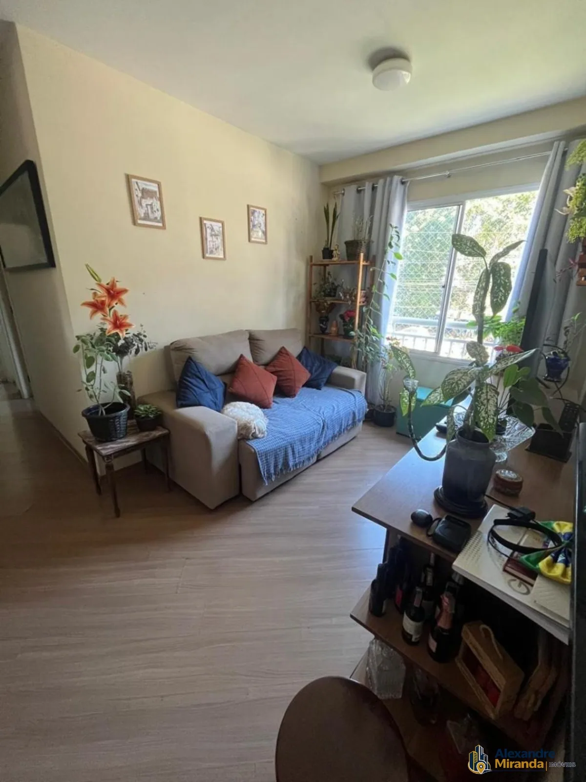 Apartamento de 2 Quartos à Venda na Vila Emir ? 50m² com 1 Vaga