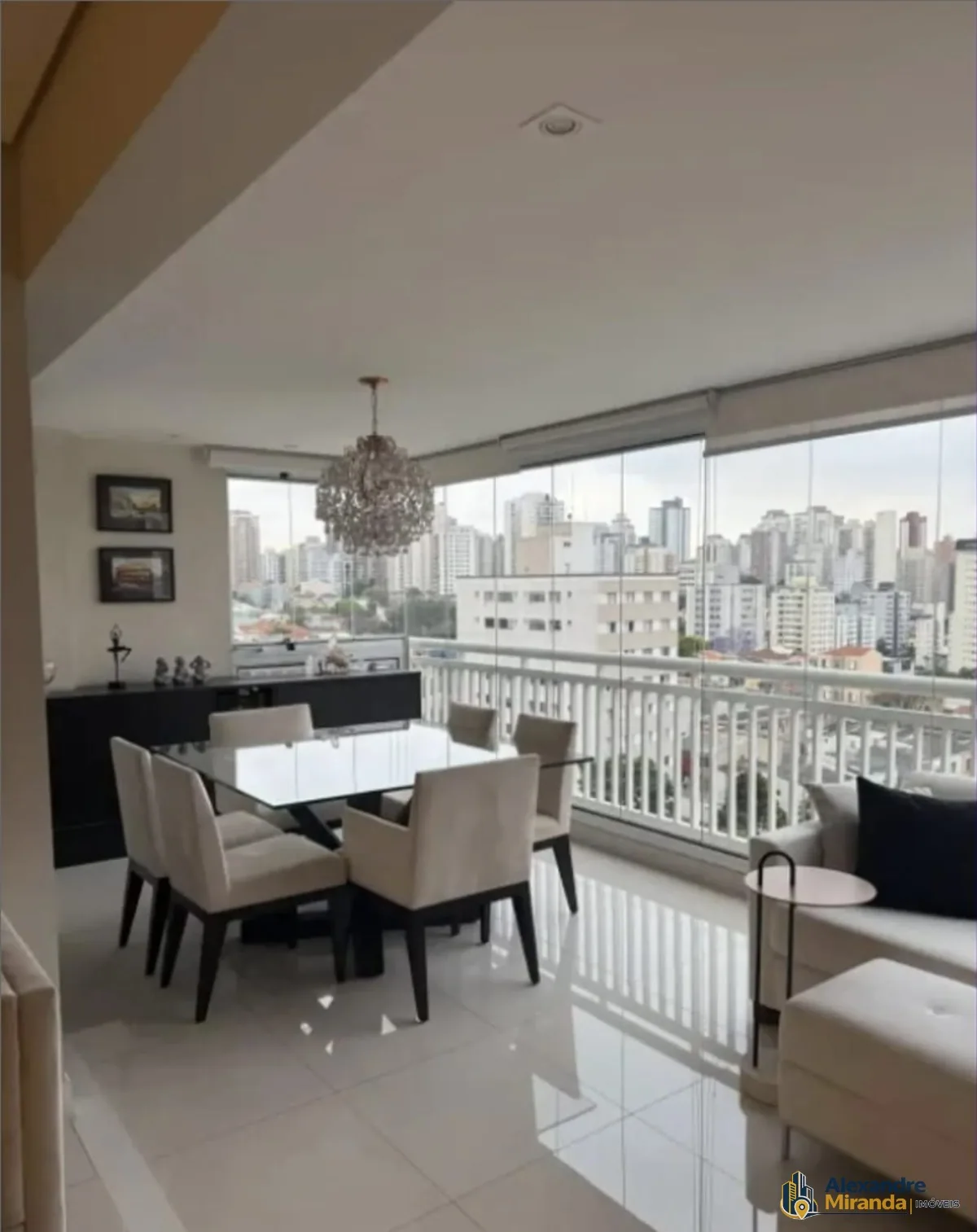 APARTAMENTO COM 3 QUARTOS NA CHACARA INGLESA