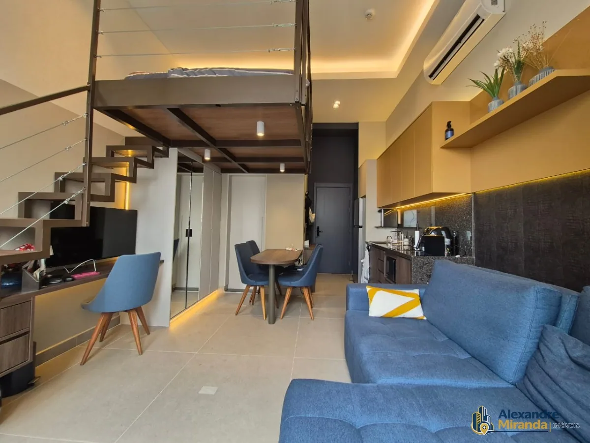 STUDIO NO MIOLO DA VILA MARIANA